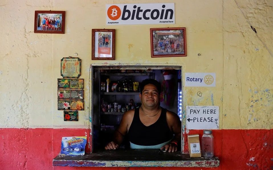 Le Salvador devient le premier pays au monde à utiliser le bitcoin comme monnaie légale 15