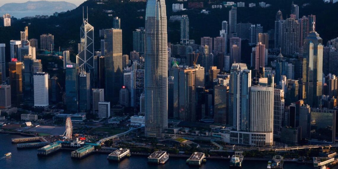 Le régulateur de Hong Kong cherche à renforcer son personnel