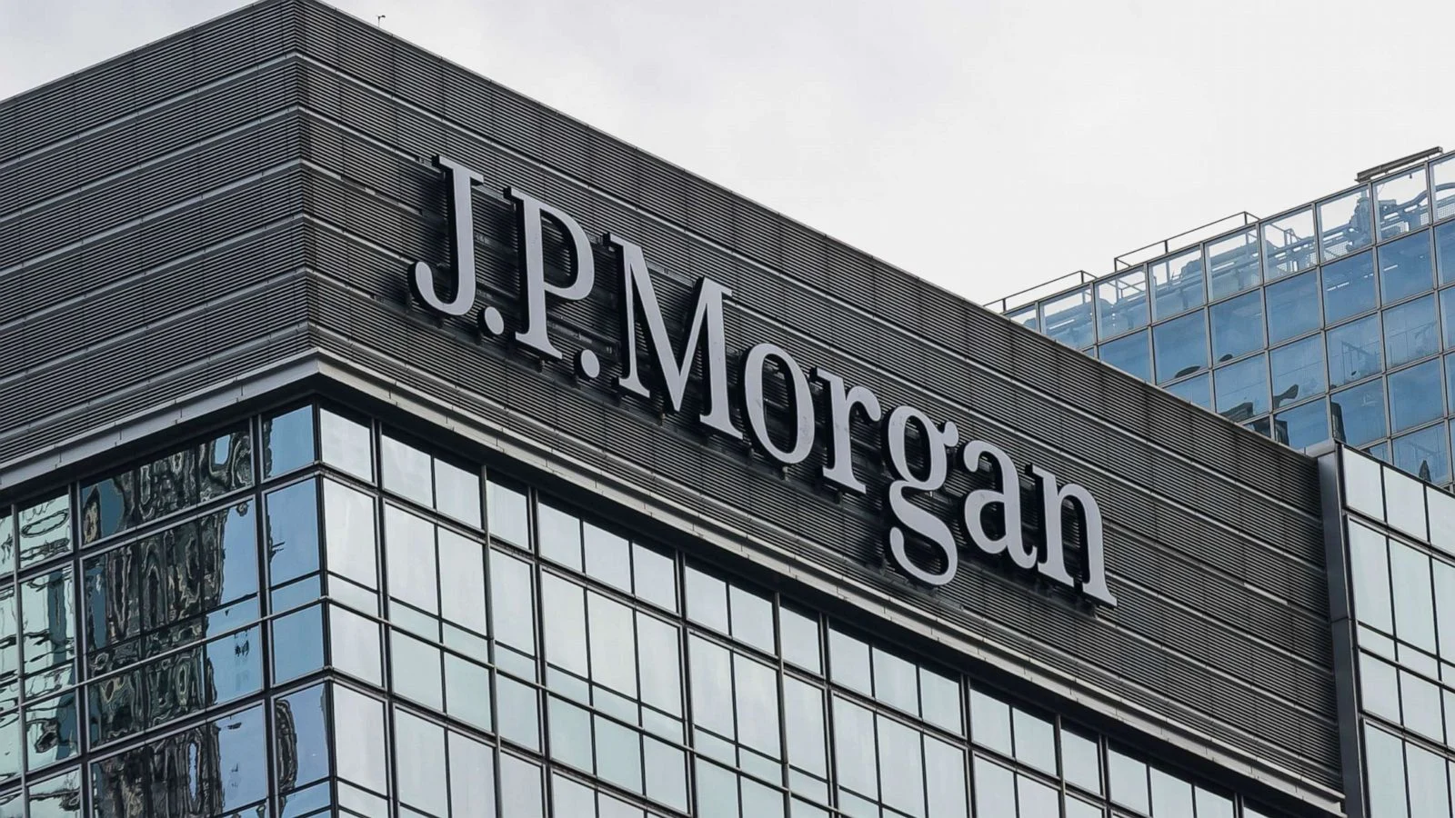 JPMorgan a mené une enquête pour mesurer l'approche Crypto des institutions ! 11